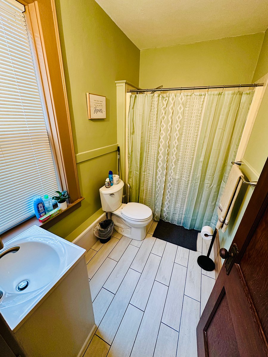Furnished Finder property 1033677_1 photo 23