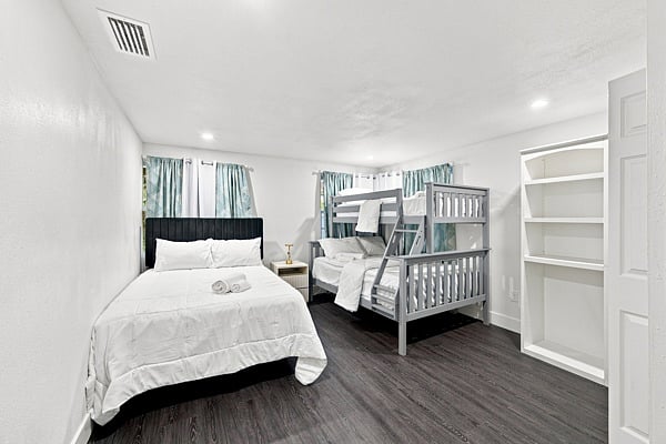Furnished Finder property 1033680_1 photo 10