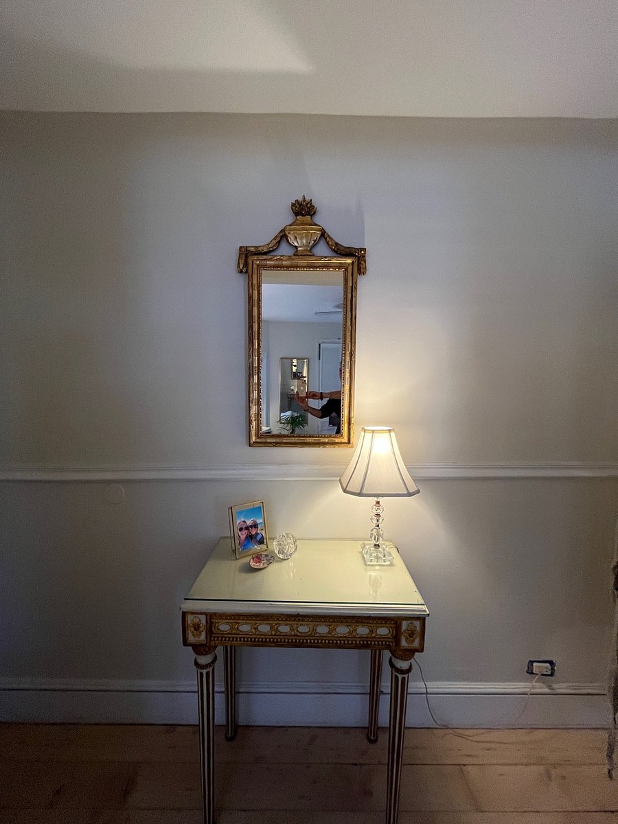 Glamour couple room