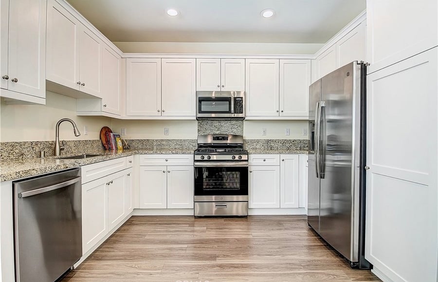 Furnished Finder property 1033686_1 photo 4