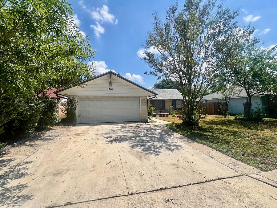 Furnished Finder property 1033687_1 photo 10