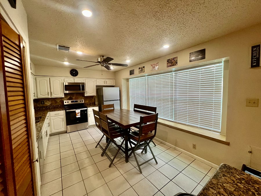 Furnished Finder property 1033687_1 photo 6