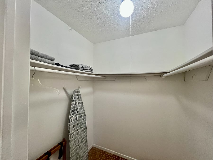 Furnished Finder property 1033687_1 photo 27
