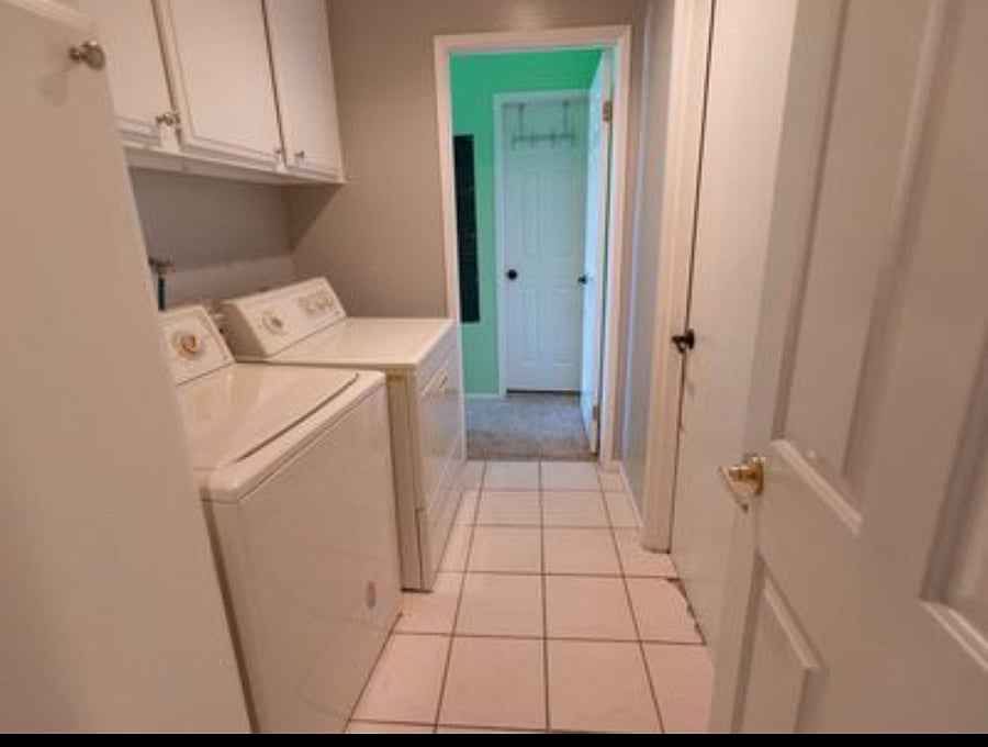 Furnished Finder property 1033697_1 photo 3