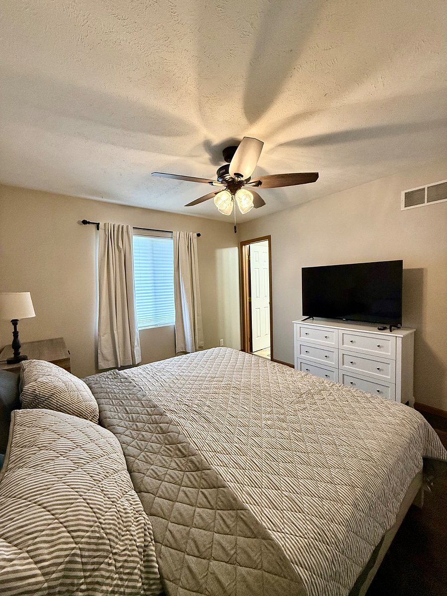 Furnished Finder property 1033699_1 photo 3