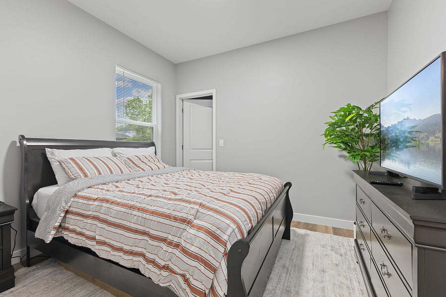 Furnished Finder property 1033707_1 photo 10