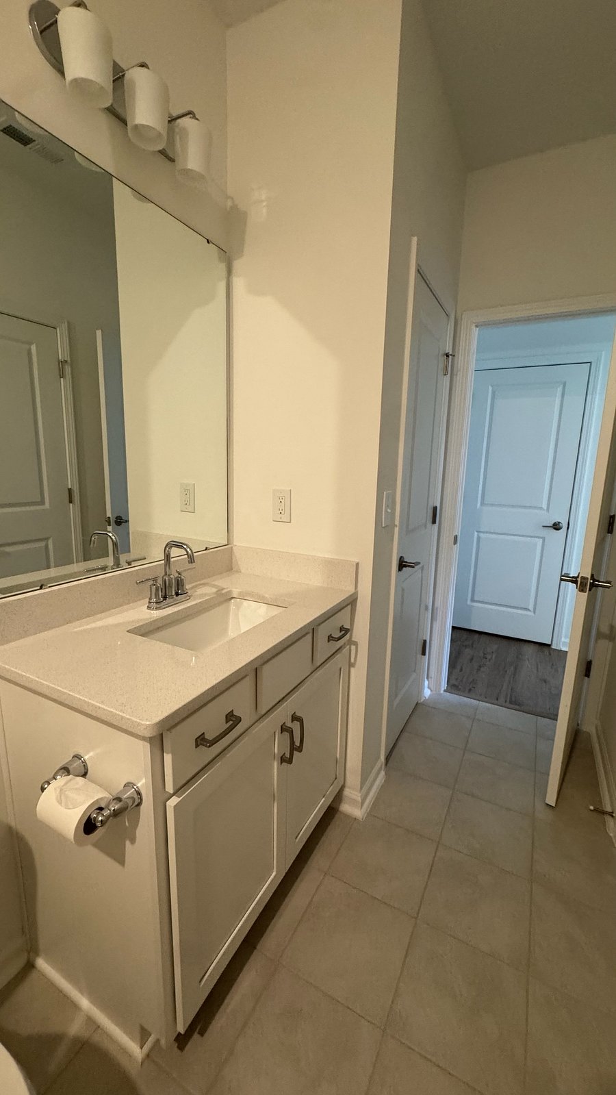 Furnished Finder property 1033713_1 photo 14