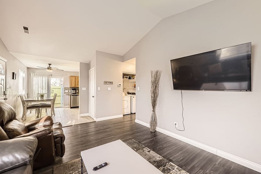 Furnished Finder property 1033728_1 photo 6