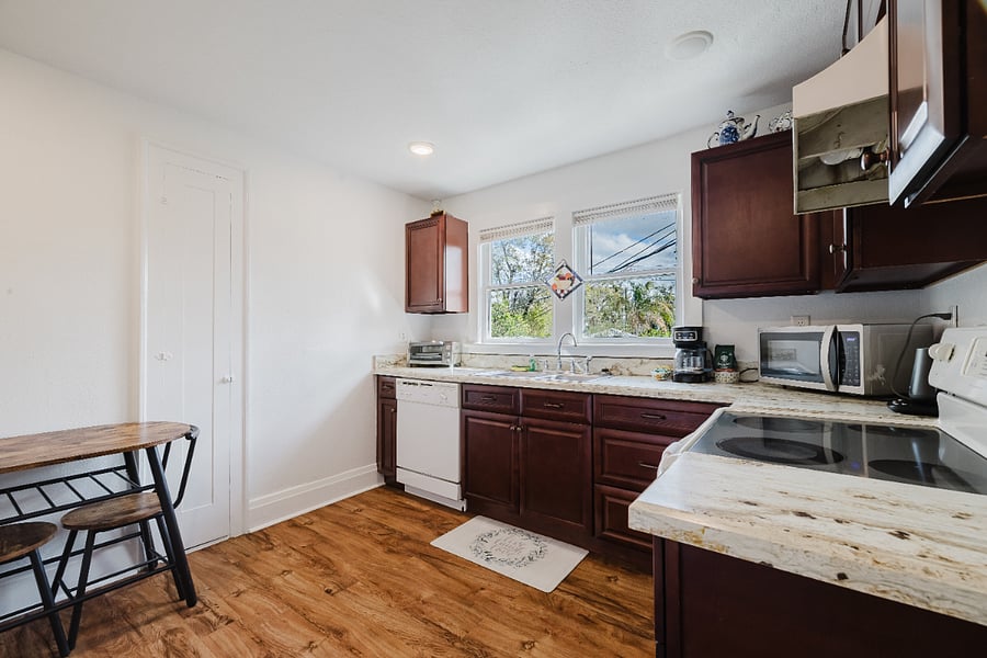 Furnished Finder property 1033729_1 photo 44