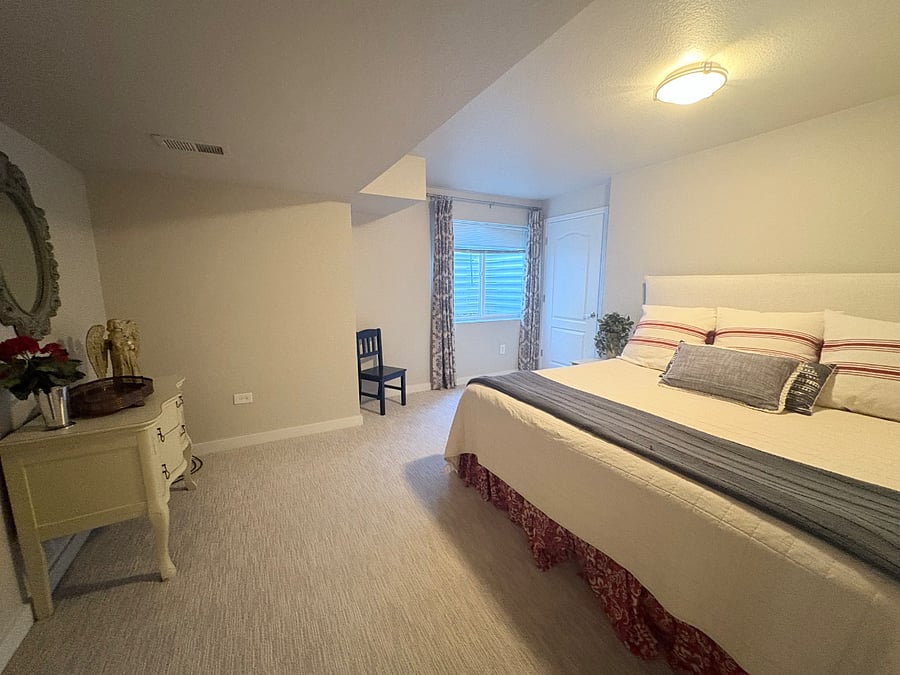 2nd bedroom, King Size Bed in the lower level.