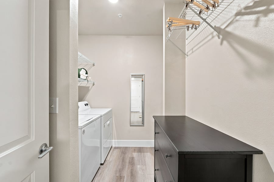 Furnished Finder property 1033754_1 photo 10