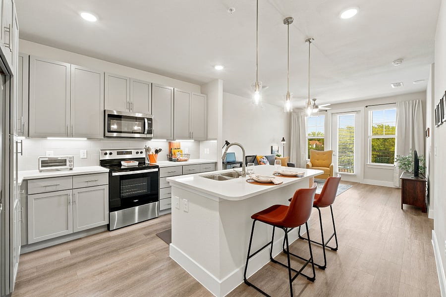 Furnished Finder property 1033754_1 photo 2