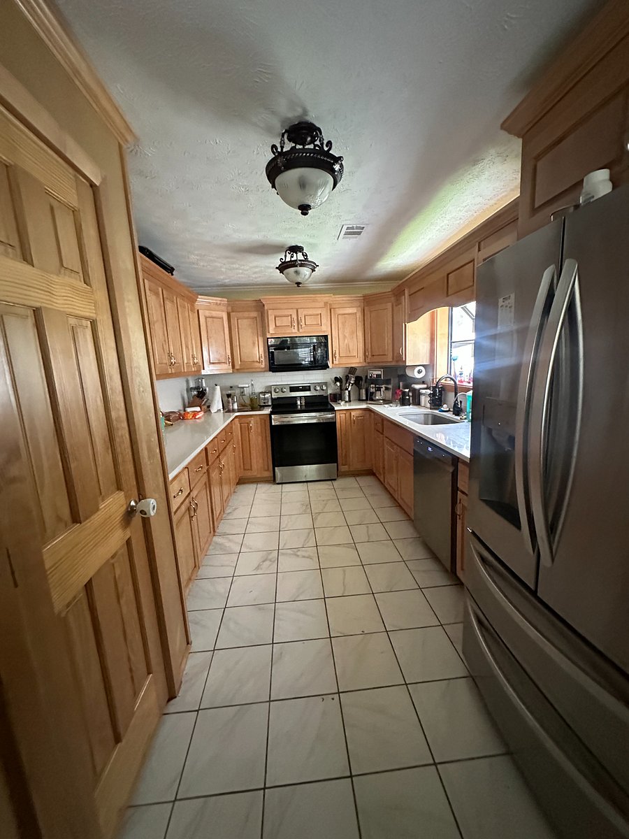 Furnished Finder property 1033768_2 photo 11