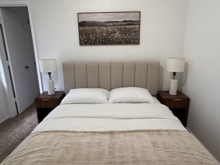 Furnished Finder property 1033775_1 photo 22