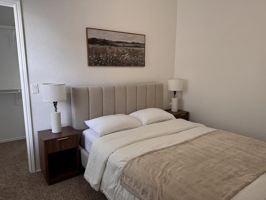 Furnished Finder property 1033775_1 photo 23