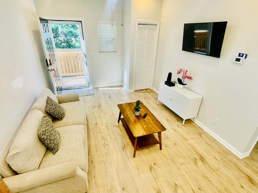 Furnished Finder property 1033796_1 photo 12