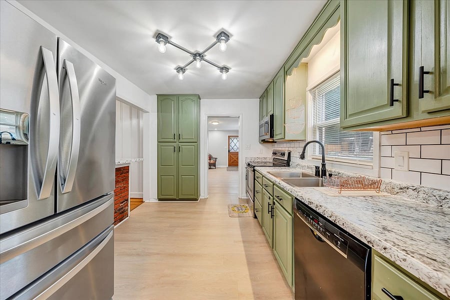 Furnished Finder property 1033799_1 photo 7
