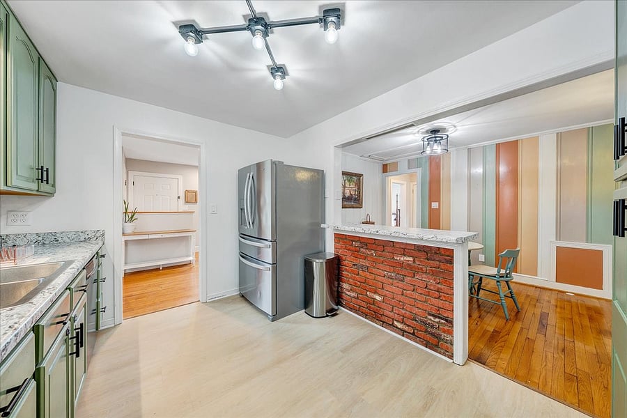 Furnished Finder property 1033799_1 photo 8
