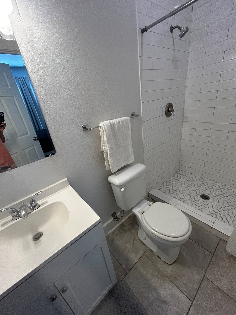 Furnished Finder property 1033804_1 photo 10