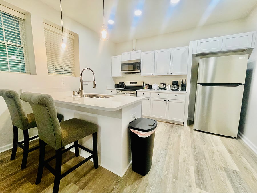 Furnished Finder property 1033810_1 photo 2