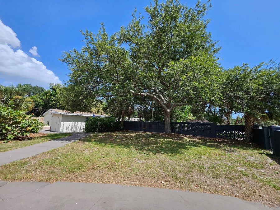 Furnished Finder property 1033819_1 photo 35