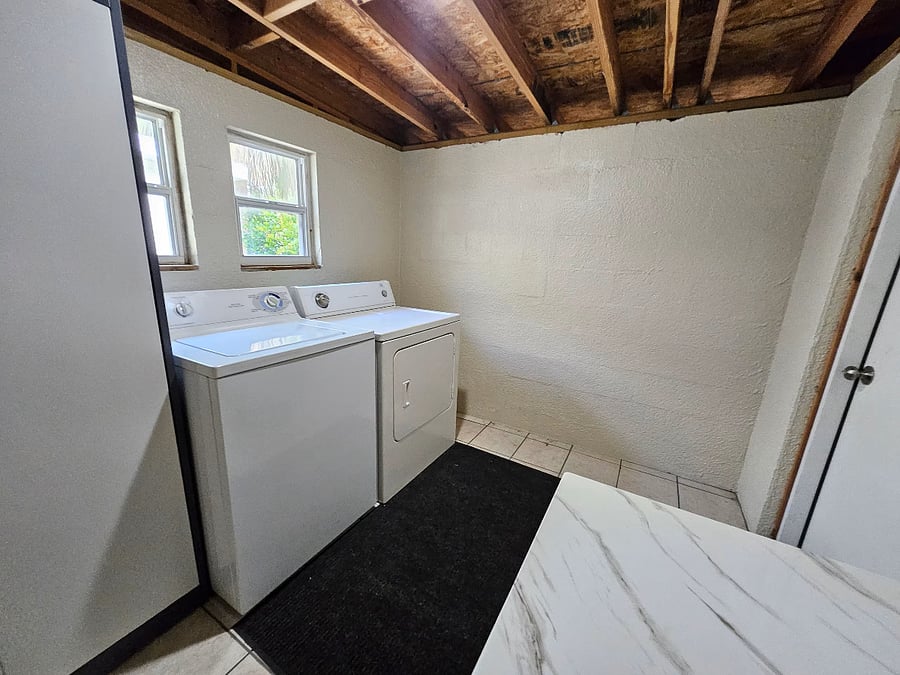 Furnished Finder property 1033819_1 photo 29