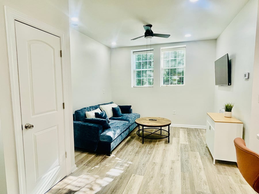 Furnished Finder property 1033823_1 photo 8