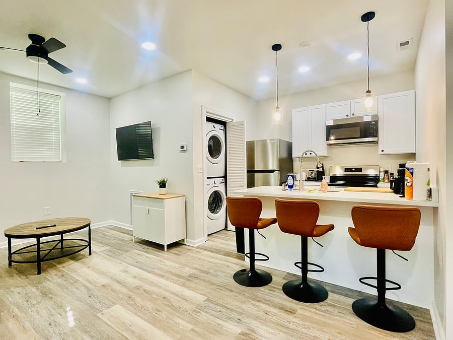 Furnished Finder property 1033823_1 photo 1