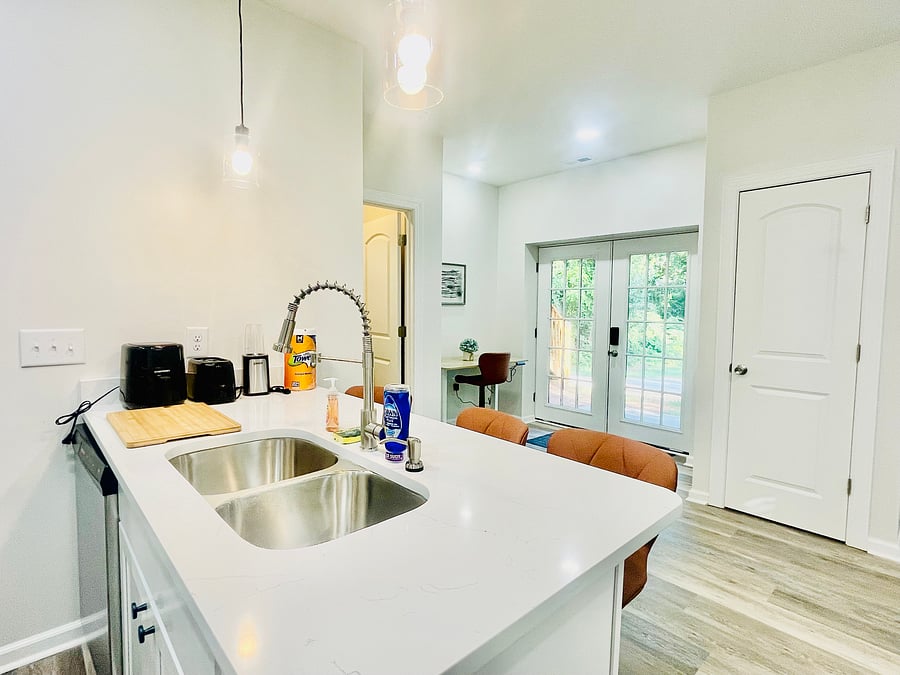 Furnished Finder property 1033823_1 photo 7
