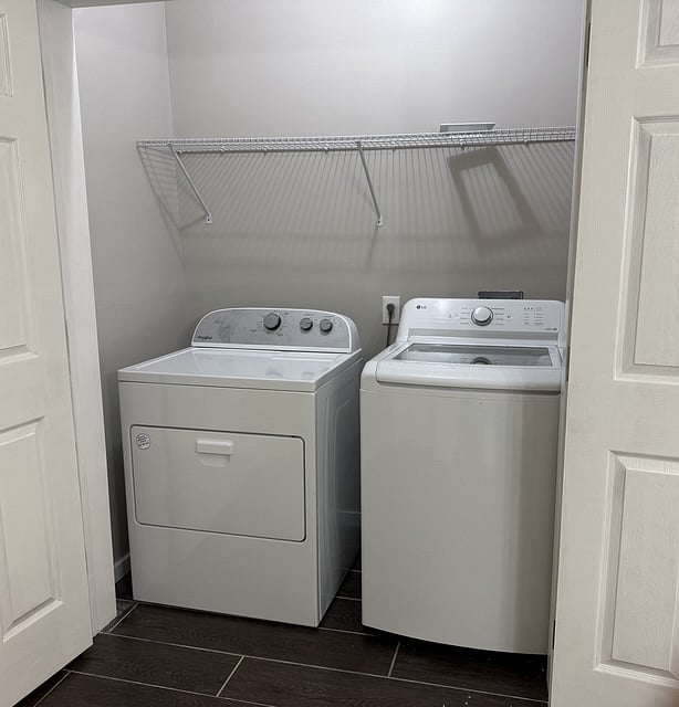 Furnished Finder property 1033833_1 photo 14