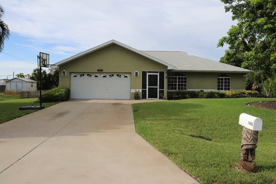Furnished Finder property 1033835_1 photo 2
