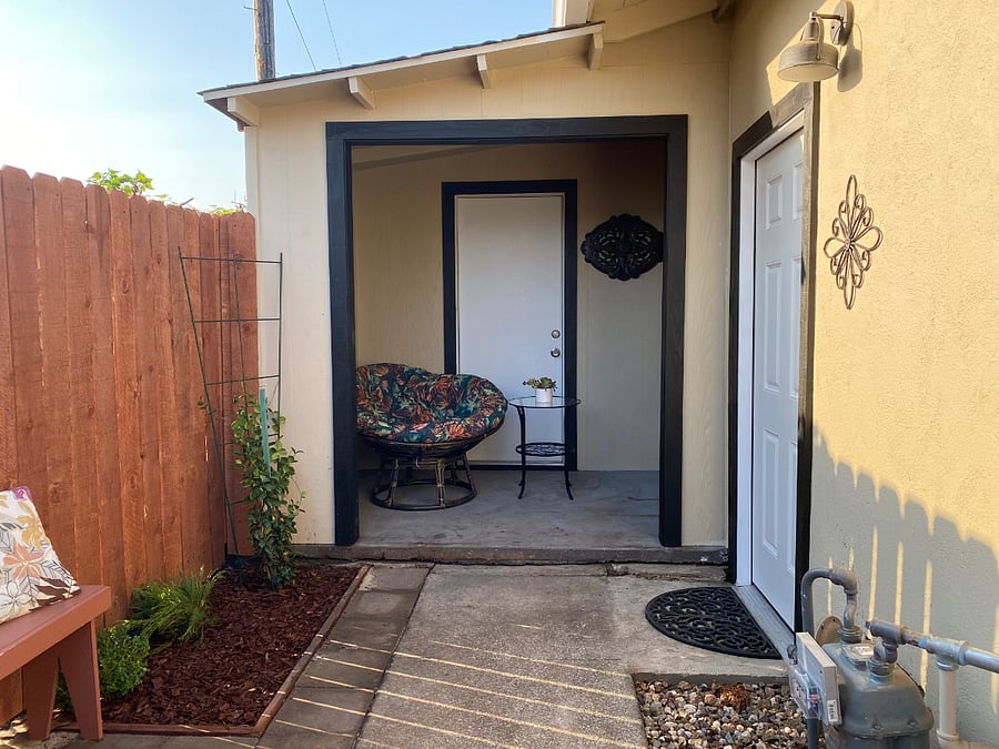 Furnished Finder property 1033839_1 photo 2