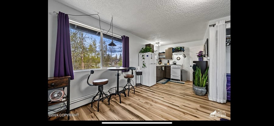 Furnished Finder property 1033842_1 photo 3