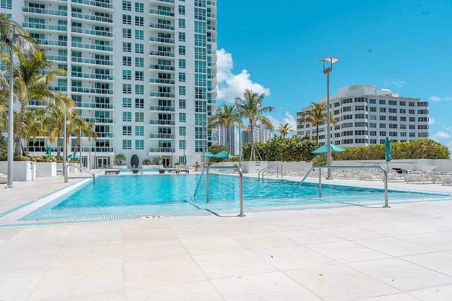 Furnished Finder property 1033849_1 photo 17