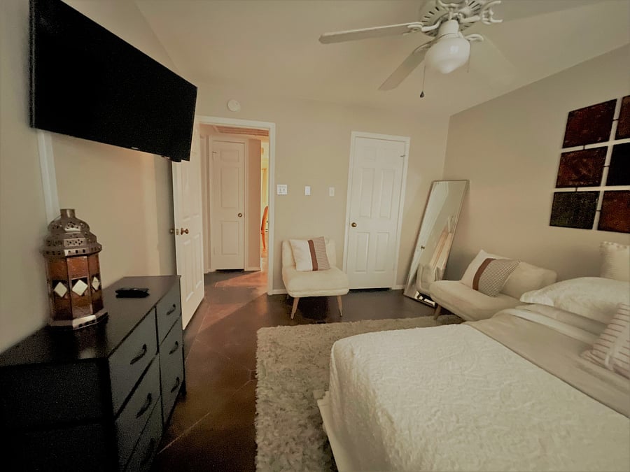 Furnished Finder property 1033868_1 photo 4