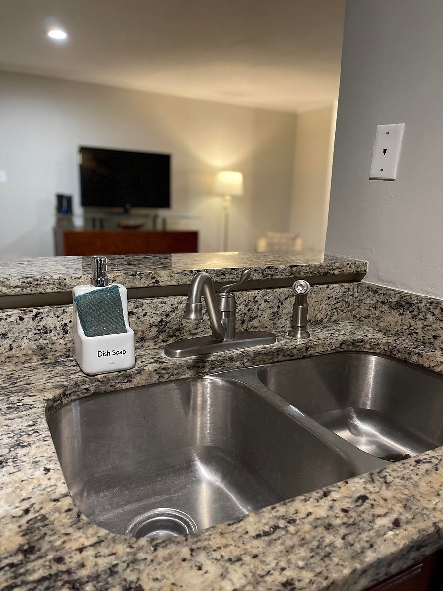 Furnished Finder property 1033868_1 photo 13