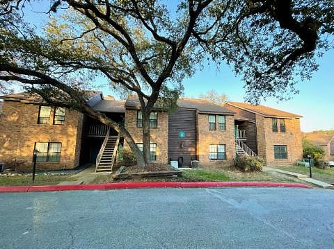 Furnished Finder property 1033868_1 photo 24