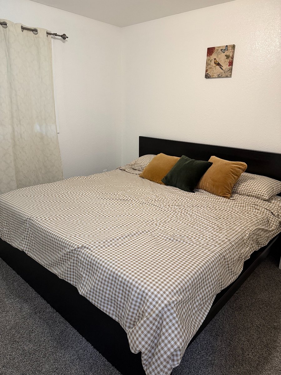 Furnished Finder property 1033871_1 photo 2