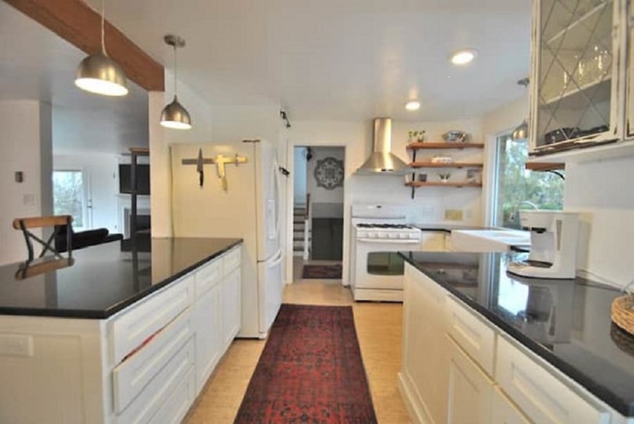 Furnished Finder property 1033872_1 photo 1