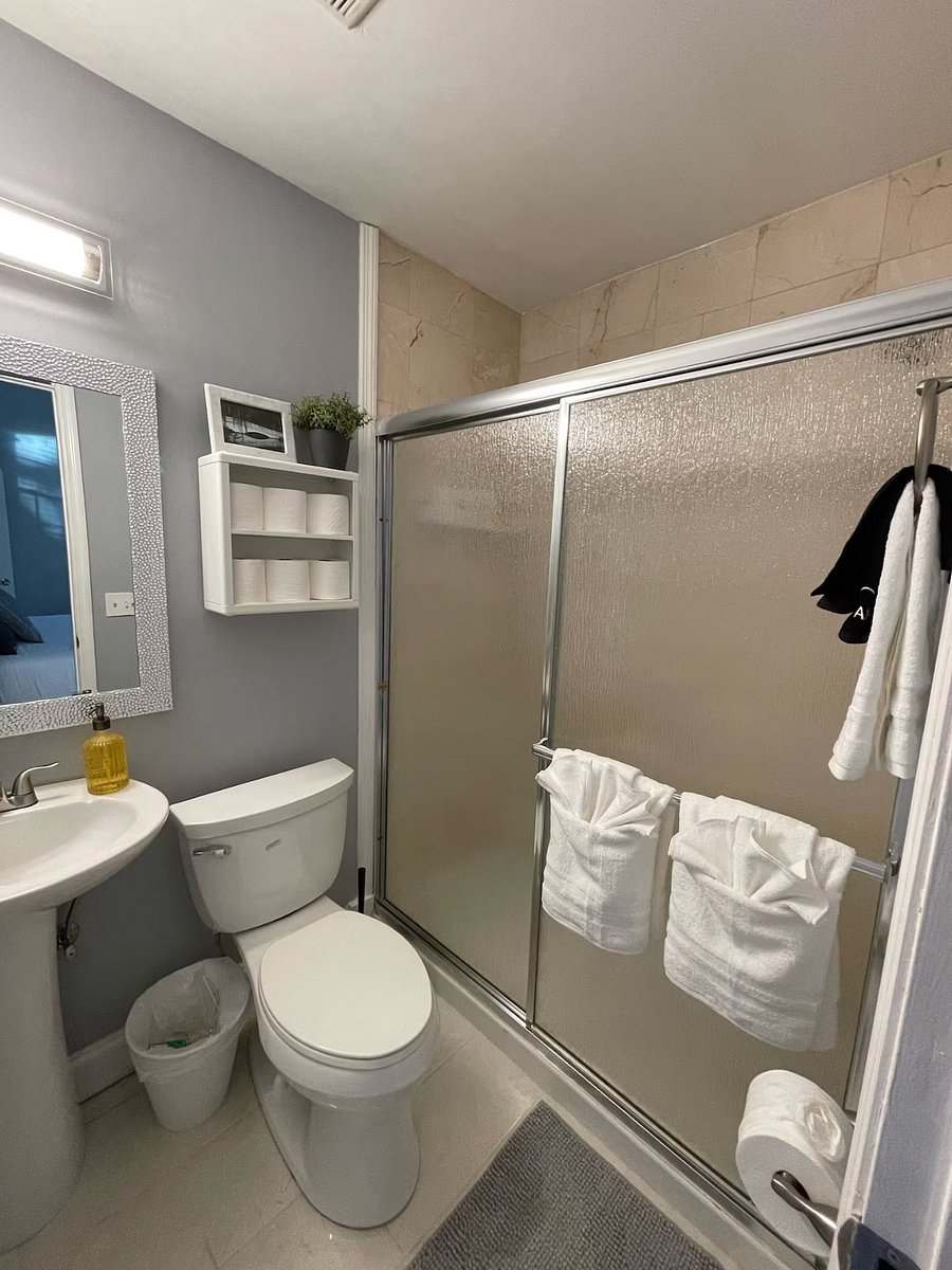 Master bath with walk in shower
