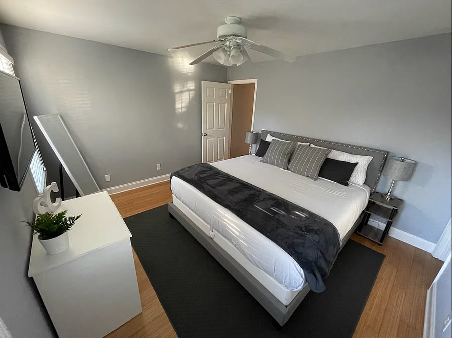 Make yourself at home in this amazing king size bed.