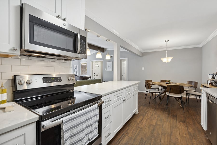 Furnished Finder property 1033877_1 photo 13