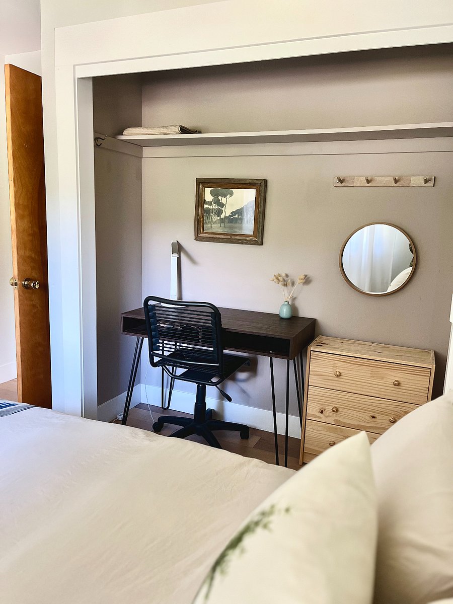 Dedicated work area in second bedroom.