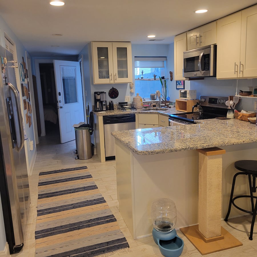 Furnished Finder property 1033900_1 photo 11