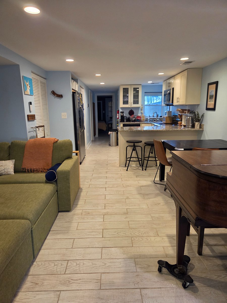 Furnished Finder property 1033900_1 photo 4