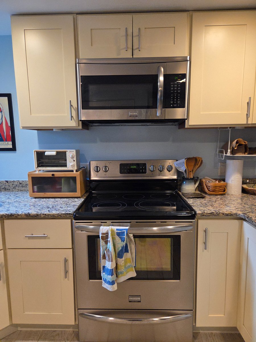 Furnished Finder property 1033900_1 photo 12