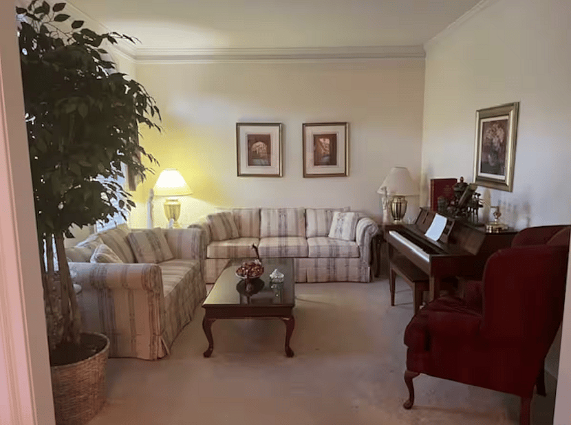 Furnished Finder property 1033908_1 photo 4