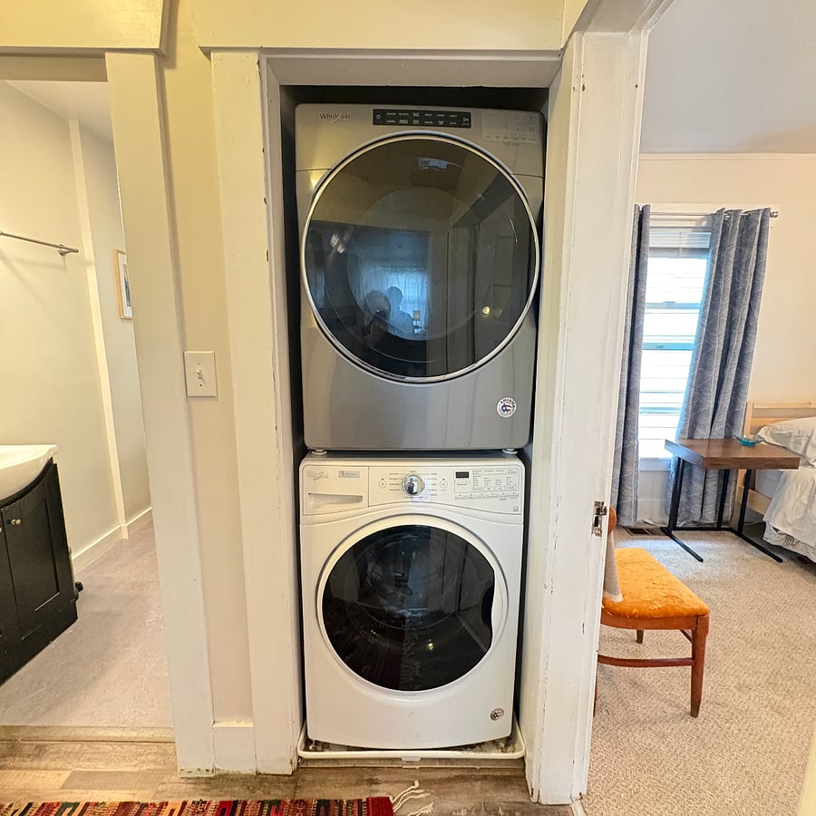 Furnished Finder property 1033919_1 photo 37
