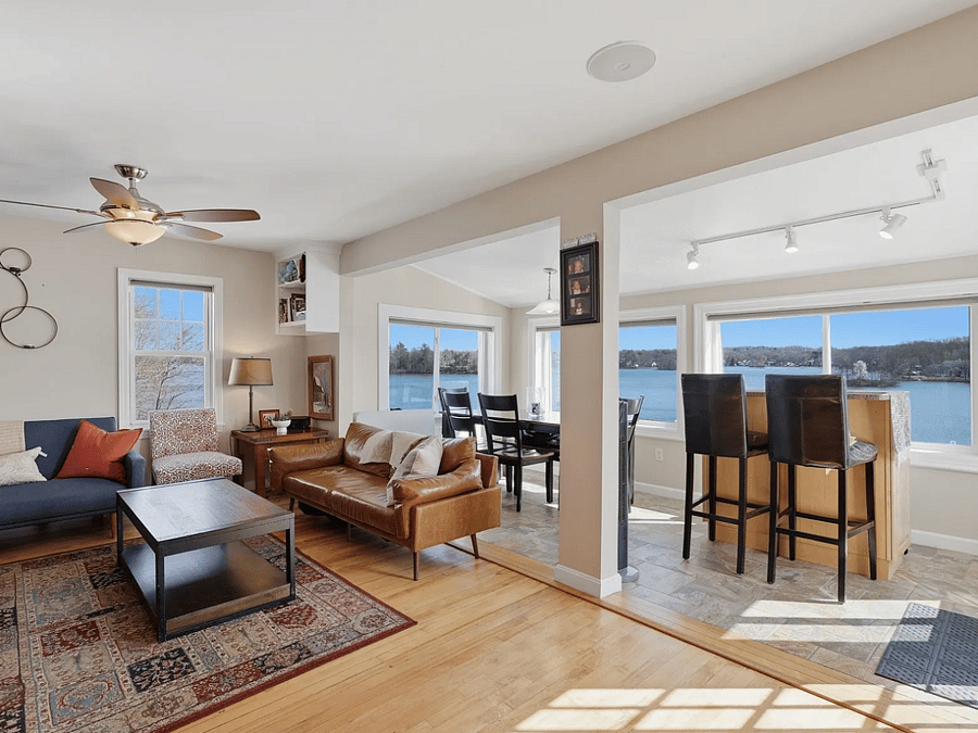 Upstairs living area