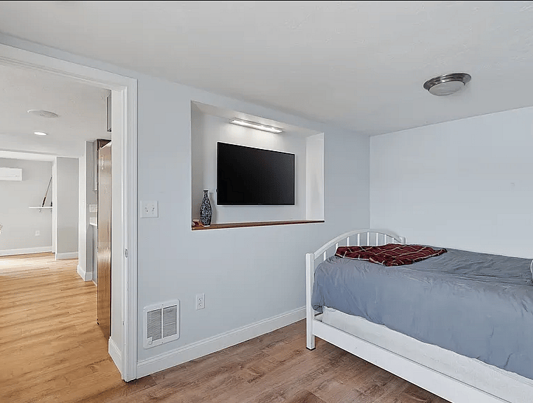 Downstairs bedroom